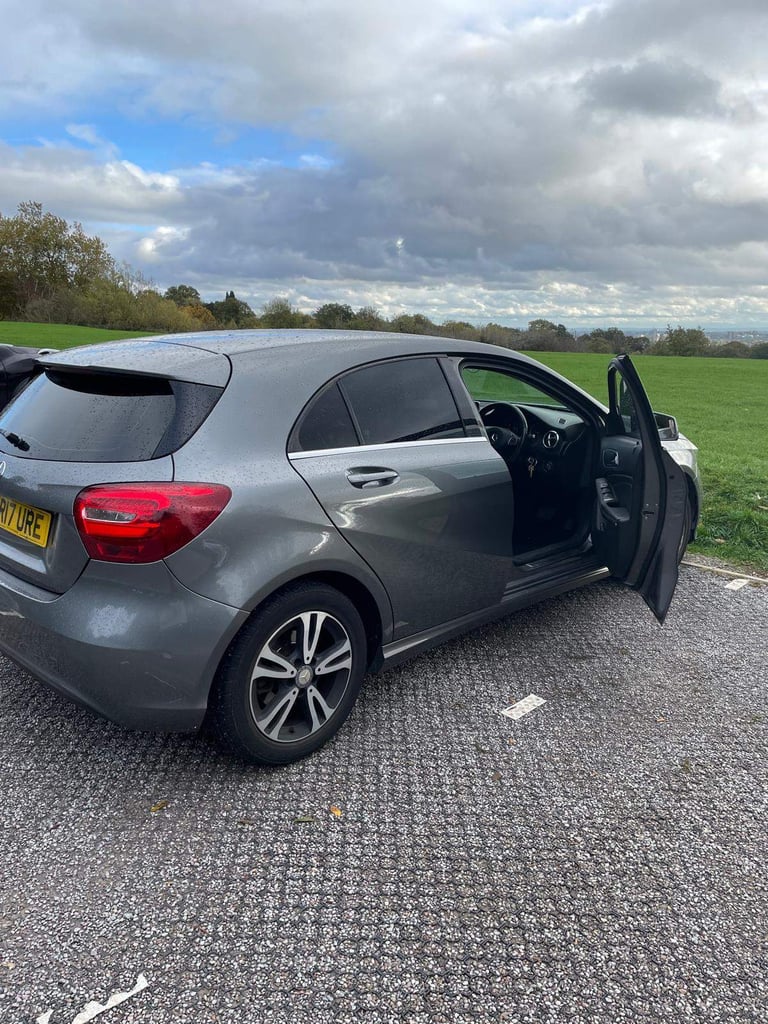 A class mercedes benz 