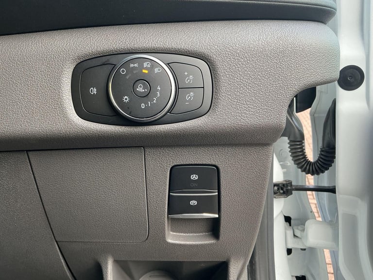 2025 Ford Transit 2.0 350 EcoBlue Leader RWD L4 H3 Euro 6 (s/s) 5dr PANEL VAN Diesel Manual