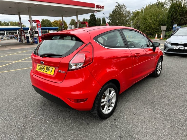 2016 Ford Fiesta 1.25 Zetec Hatchback 3dr Petrol Manual Euro 6 (82 ps) Hatchback Petrol Manual