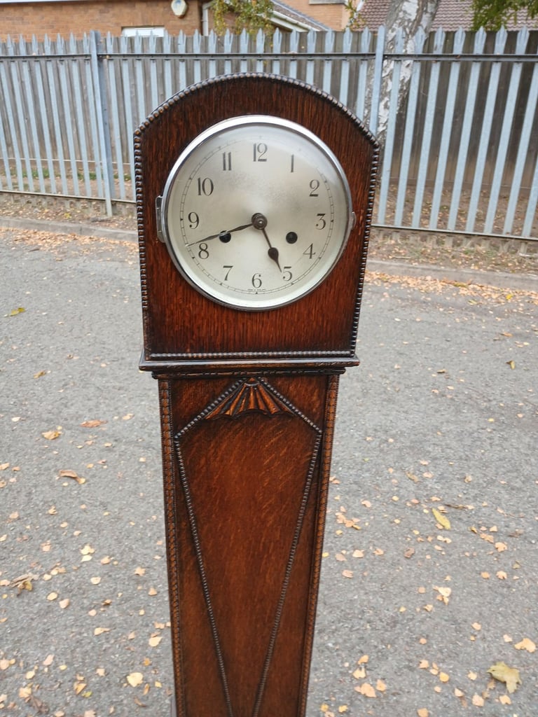 Lovely Oak 1930's Era Grandmother Clock 