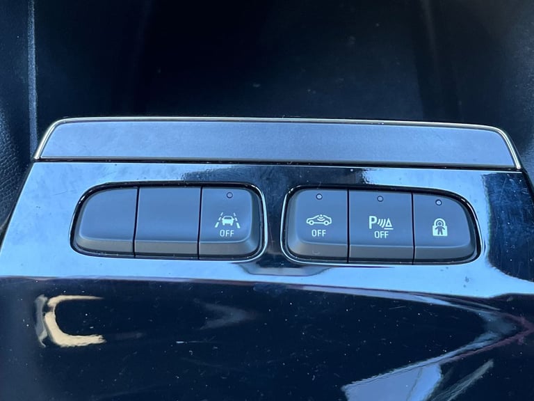  Vauxhall Mokka Electric 50kwh Gs Line Suv 5dr Electric Auto 136 Ps Electric