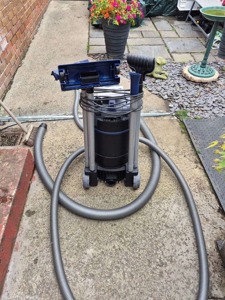 image for Oase pond vacuum 4