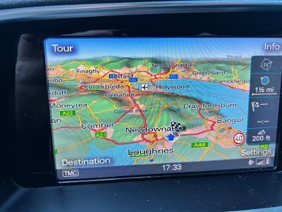 Audi, Q5,tdi quat Estate, 2015, Auto,tiptronic , flippers on stering 1968 (cc), 5 doorsvw merc