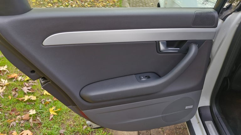 2012 SEAT Exeo 2.0 TDI CR SE Tech 4dr Multitronic [143] SALOON Diesel Automatic