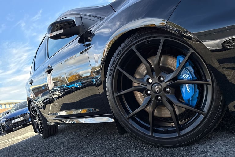 2018 Ford Focus 2.3T EcoBoost RS Hatchback 5dr Petrol Manual AWD Euro 6 (s/s) (350 ps) Hatchback ...