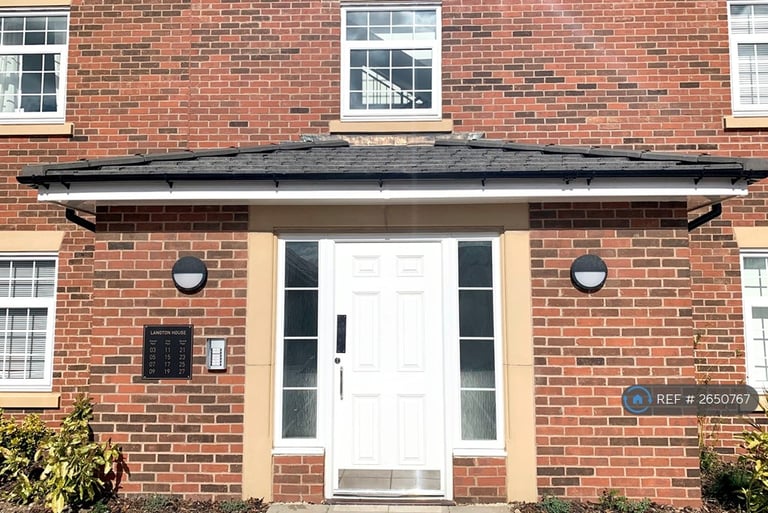 1 bedroom flat in Rosso Close, Doncaster, DN4 (1 bed) (#2650767)