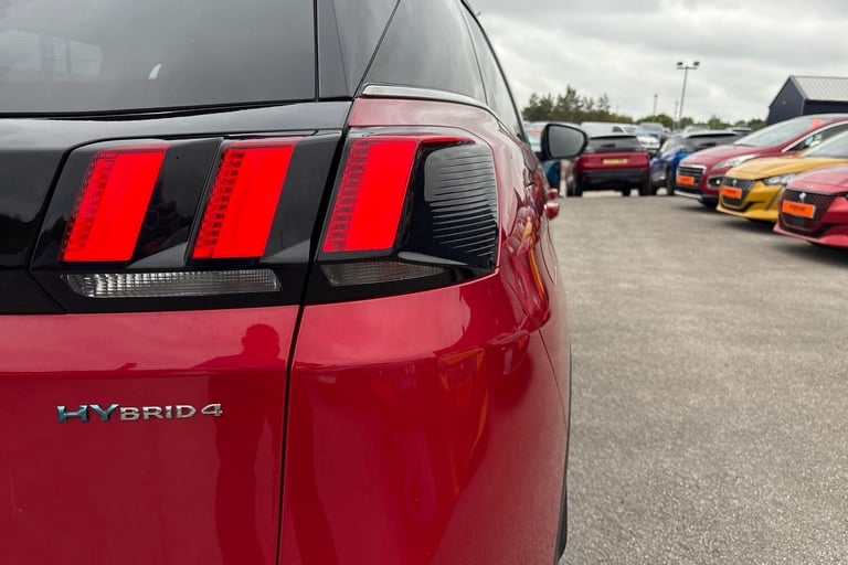 2020 Peugeot 3008 1.6 Hybrid4 300 GT Line 5dr e-EAT8 HATCHBACK PETROL/ELECTRIC Manual