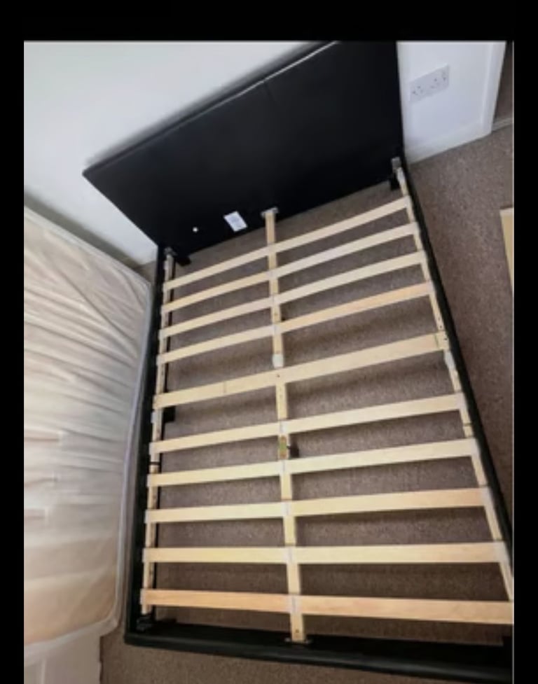 Double bed frame and memory foam mattress 