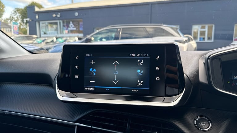 2023 Peugeot 208 1.2 PureTech 100 Allure Premium + 5dr Petrol Hatchback Hatchback Petrol Manual