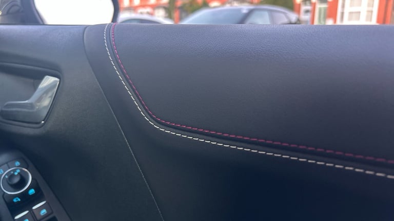 2023 Ford Puma 1.0 EcoBoost Hybrid mHEV Vivid Ruby Edition 5dr HATCHBACK PETROL Manual