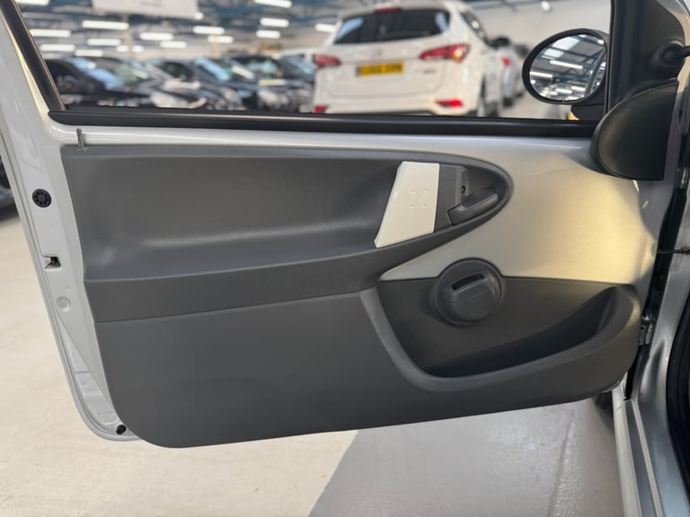 2011 Peugeot 107 1.0 Sportium 3dr HATCHBACK Petrol Manual