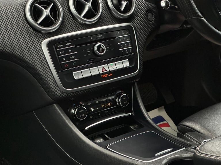 2016 Mercedes-Benz A-Class 2.1 A200d Sport (Premium) 7G-DCT Euro 6 (s/s) 5dr HATCHBACK Diesel Aut...