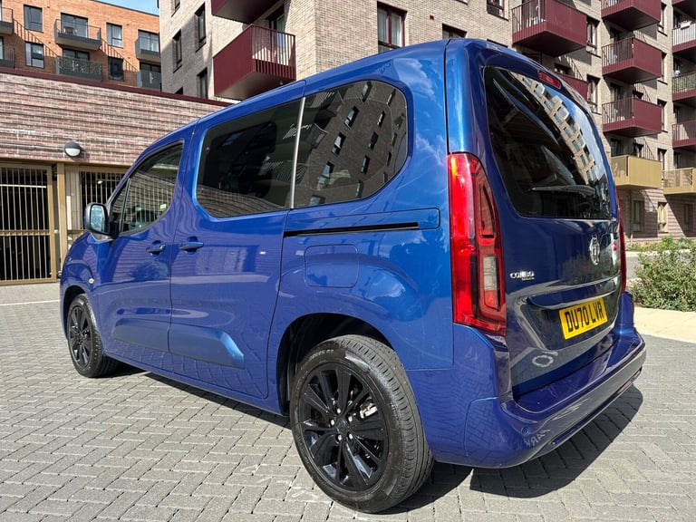 2020 Vauxhall Combo Life 1.5 Turbo D BlueInjection Energy Auto Euro 6 (s/s) 5dr MPV Diesel Automatic