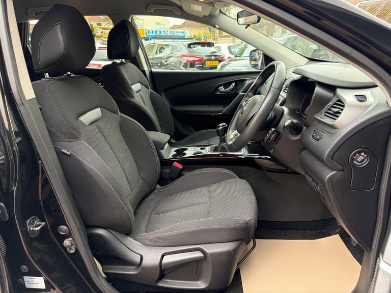 2018 Renault Kadjar 1.3 TCe Dynamique Nav Euro 6 (s/s) 5dr HATCHBACK Petrol Manual