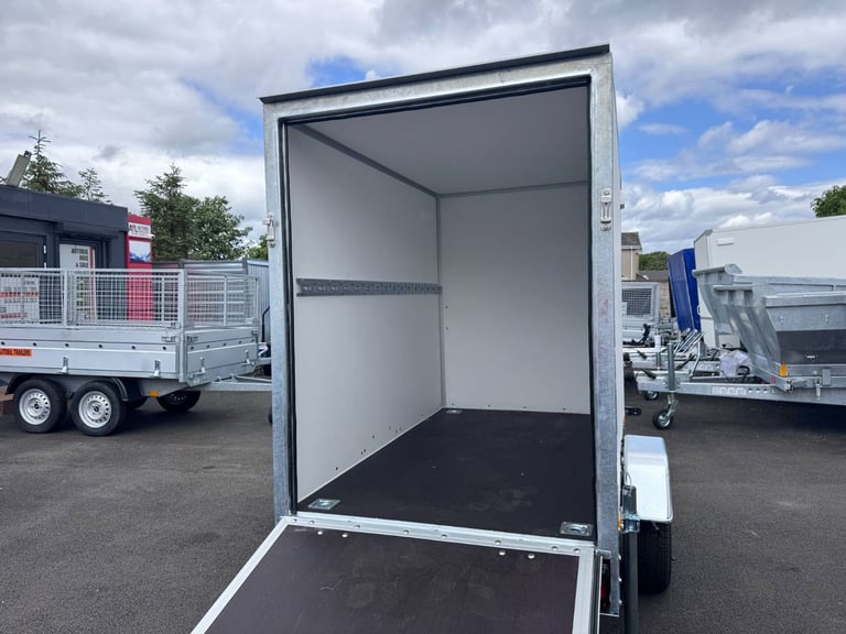 Brand New Niewiadow F7520D Single Axle Box Trailer With Ramp 750KG Un Braked