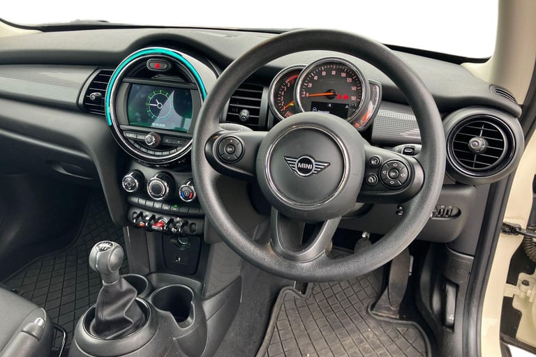 2020 MINI Hatch 1.5 Cooper Classic II 3dr Hatchback PETROL Manual