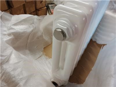 New Horizontal 2 Column Radiator height 300mm x Length 765mm in White .