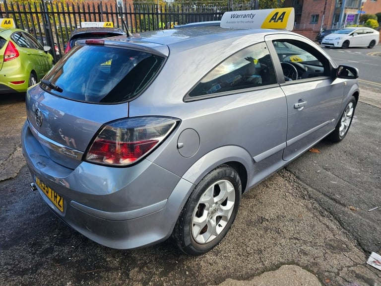 2005 Vauxhall Astra 1.6i 16V SXi 3dr Easytronic HATCHBACK PETROL Automatic
