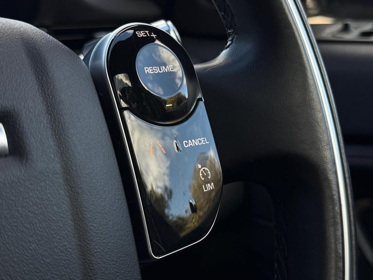 2020 Land Rover Discovery Sport 2.0 D180 MHEV R-Dynamic SE SUV 5dr Diesel Auto 4WD Euro 6 (s/s) (...