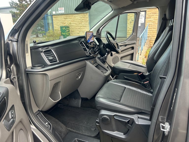2021 Ford Transit Custom 2.0 TDCI 185ps Sport DOUBLE/CREW CAB Van NO VAT  PANEL VAN Diesel Manual