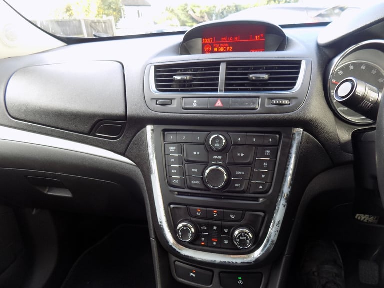 2015 Vauxhall Mokka 1.4T Exclusiv 5dr HATCHBACK Petrol Manual