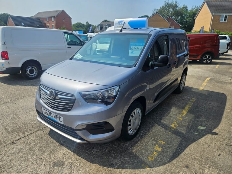 2020 Vauxhall Combo L1H1 2300 SPORTIVE S/S Panel Van Diesel Manual