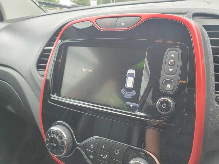 2016 Renault Captur 0.9 TCe ENERGY Signature Nav SUV 5dr Petrol Manual Euro 6 (s/s) (90 ps) HATCH...
