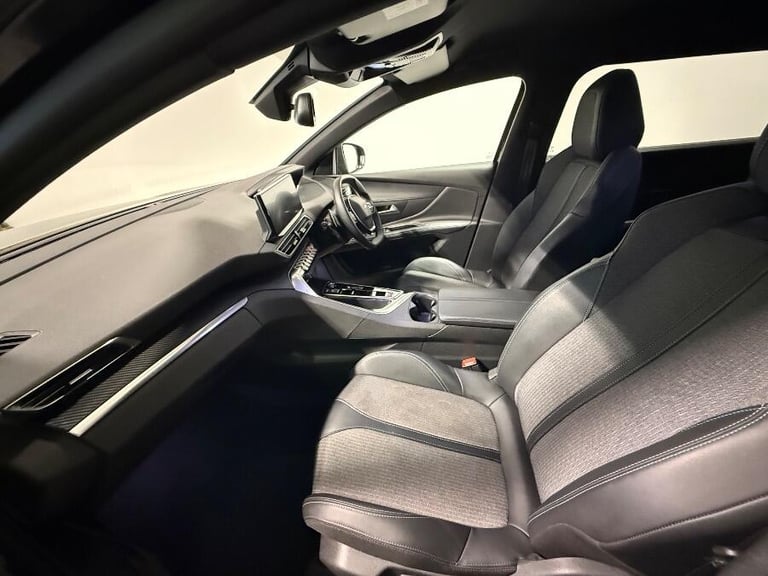 2023 Peugeot 5008 1.5 Bluehdi Allure Suv 5dr Diesel Eat Euro 6 (s/s) (130 Ps) HATCHBACK Diesel Au...