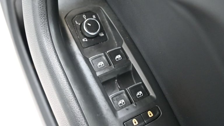 2018 68 VOLKSWAGEN TOUAREG 3.0 TDI V6 R-LINE SUV 5DR DIESEL TIPTRONIC 4MOTION EU