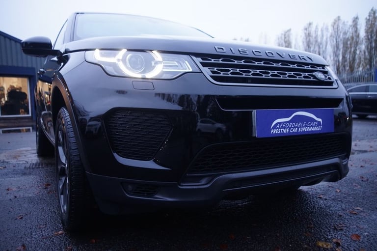 2019 Land Rover Discovery Sport 2.0 TD4 Landmark SUV 5dr Diesel Auto 4WD Euro 6 (s/s) (180 ps) ES...