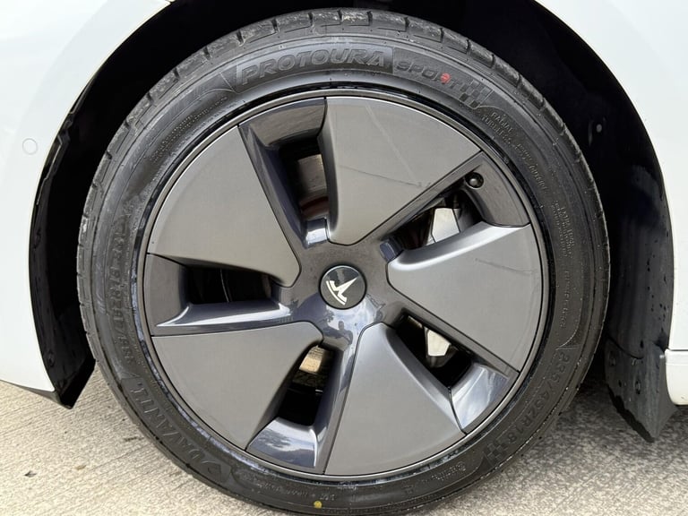 2022 Tesla Model 3 Saloon 4dr Electric Auto RWD (241 bhp) Saloon Electric Automatic
