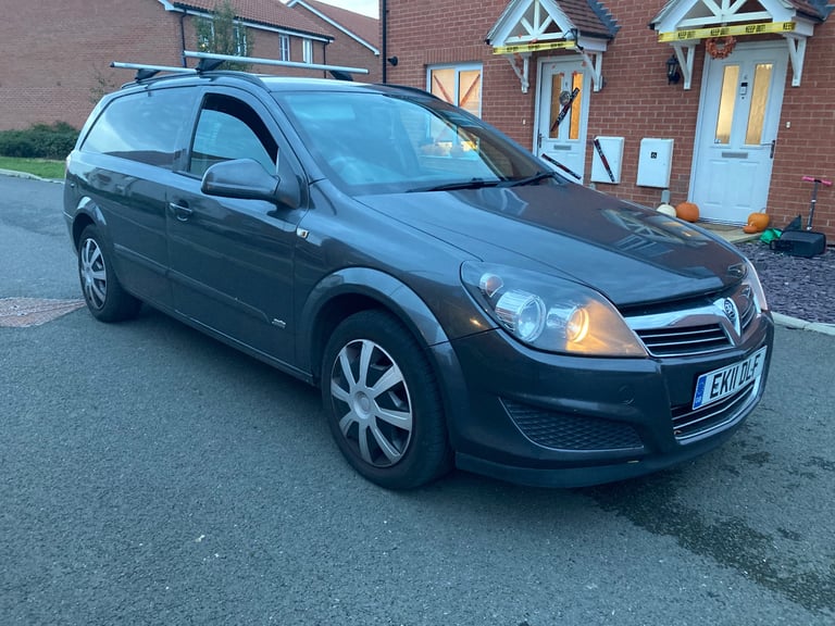 Vauxhall, ASTRAVAN, Car Derived Van, 2011, Manual, 1686 (cc)