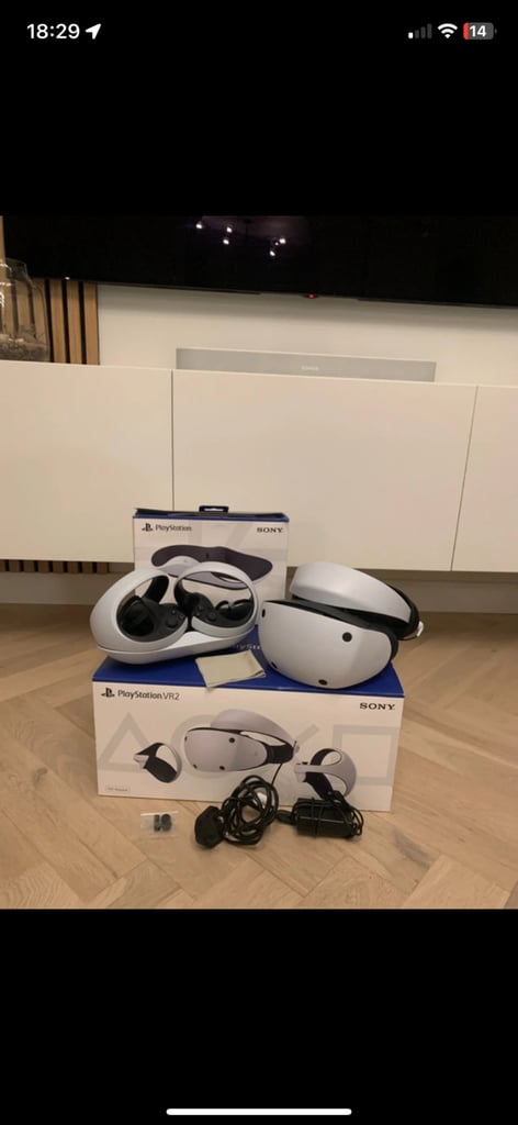 image for 🎮 PS5 PlayStation VR2 Headset Bundle + Dual Sense Charger – £250