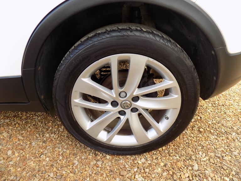 2015 Vauxhall Mokka 1.4T Exclusiv 5dr HATCHBACK Petrol Manual