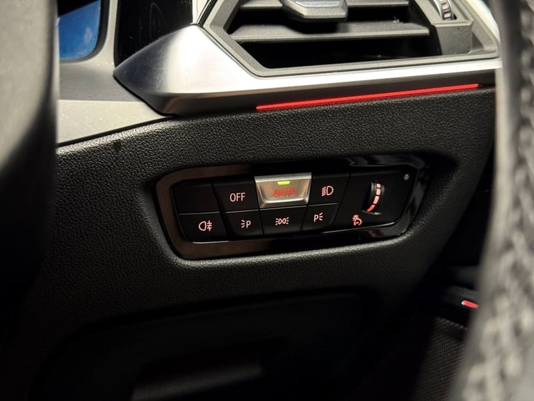 2019 BMW 3 Series 3.0 M340i Saloon 4dr Petrol Auto xDrive Euro 6 (s/s) (374 ps) Saloon Petrol Aut...