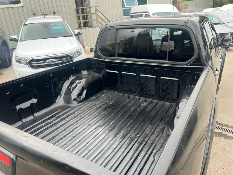 2014 Mitsubishi L200 D/Cab DI-D Warrior II 4WD 176Bhp [2010] PICK UP Diesel Manual