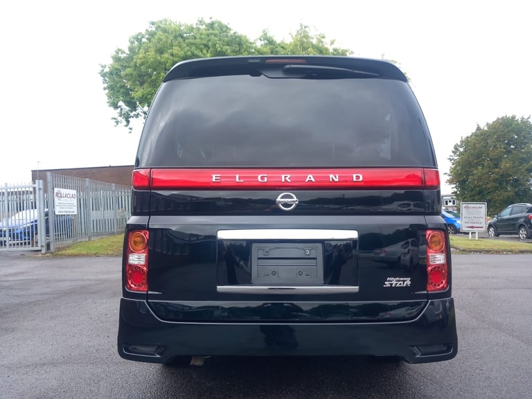2006 Nissan Elgrand 2.5 Automatic  MPV Petrol Automatic