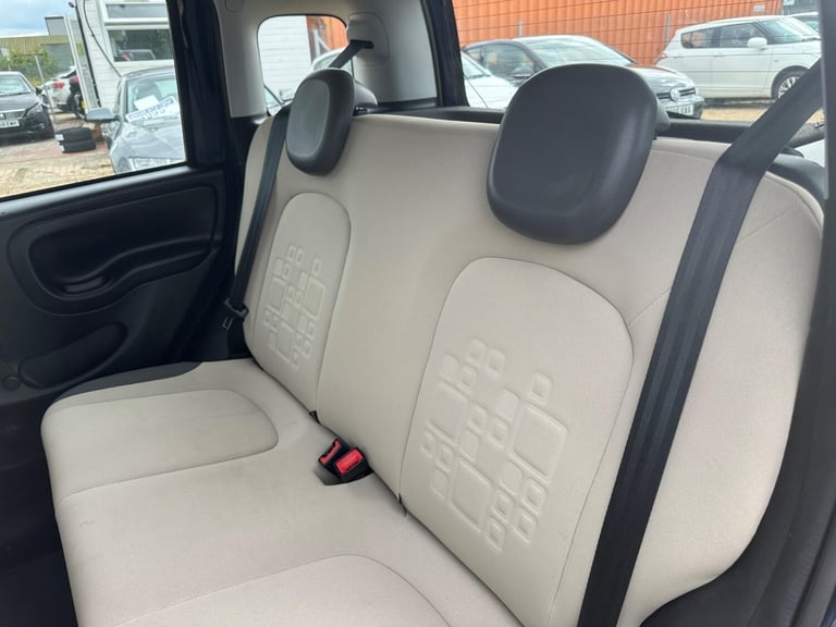 2015 Fiat Panda 1.2 Easy + Euro 6 5dr HATCHBACK Petrol Manual
