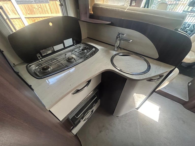 Burstner Nexxo T740