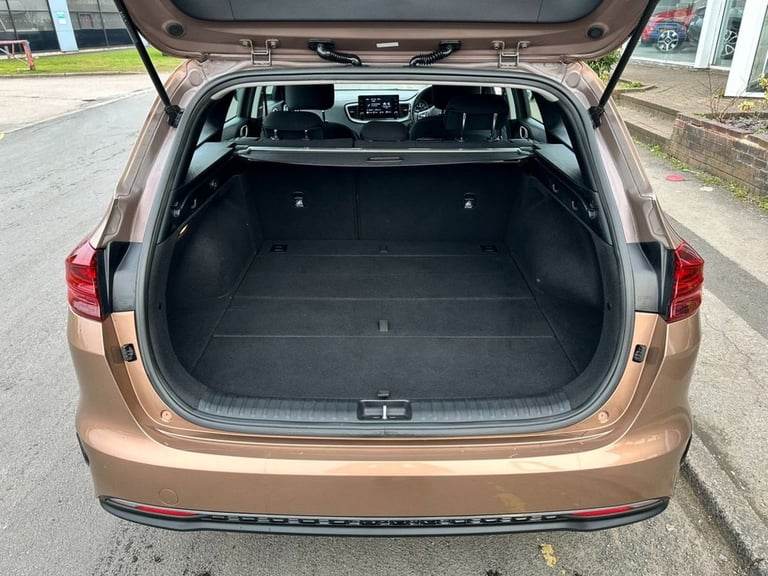 2021 71 KIA CEED 1.0 T-GDI 2 SPORTSWAGON 5DR PETROL MANUAL EURO 6 (S/S) (118 BHP