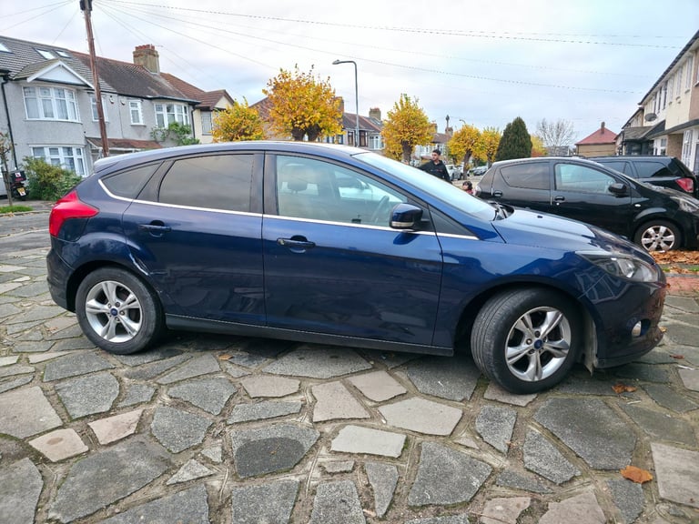 Ford, FOCUS, Hatchback, 2012, Semi-Auto, 1596 (cc), 5 doors