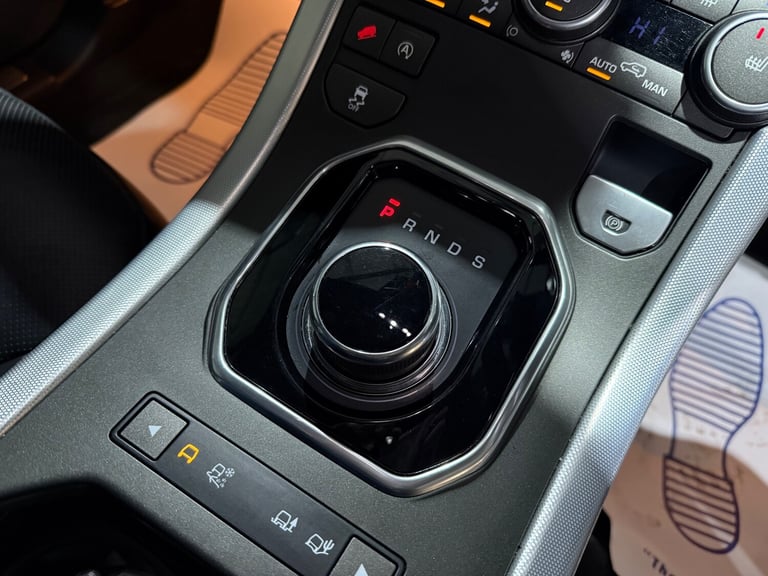 2017 Land Rover Range Rover Evoque 2.0 TD4 HSE Dynamic SUV 5dr Diesel Auto 4WD