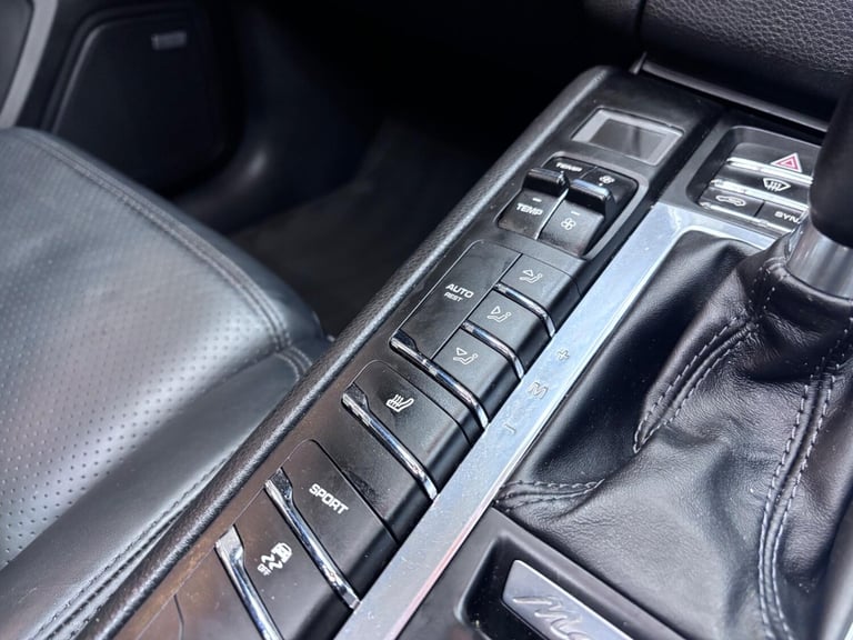 2016 Porsche Macan 3.0 V6 S PDK 4WD Euro 6 (s/s) 5dr ESTATE Petrol Automatic