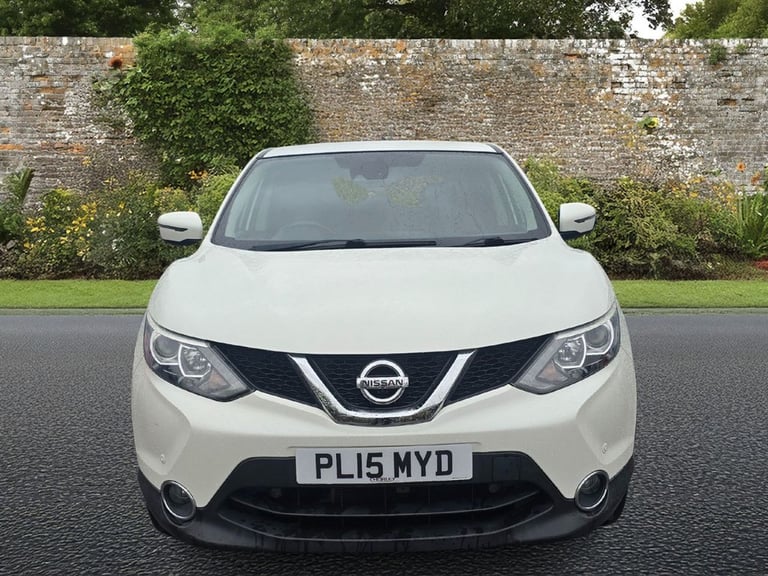 2015 Nissan Qashqai 1.2 DIG-T n-tec SUV 5dr Petrol Manual 2WD Euro 6 (s/s) (115 ps) Petrol Manual