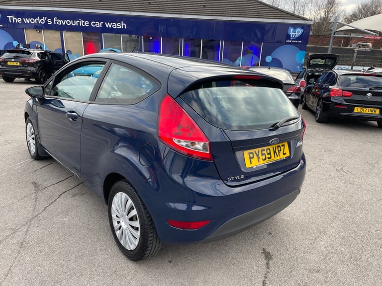 2010 Ford Fiesta 1.25 Style 3dr [82] HATCHBACK Petrol Manual