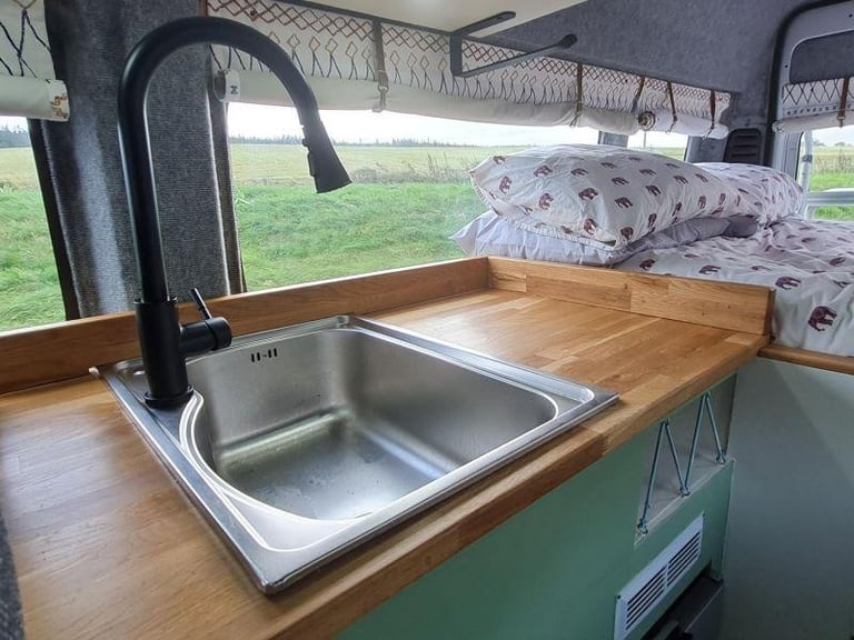 Peugeot Boxer 335 LWB
