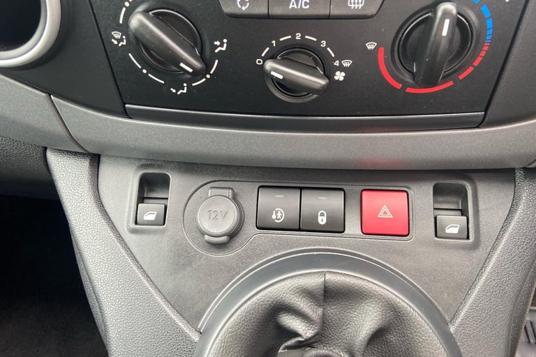  Peugeot Partner Tepee 1.6 Bluehdi Allure MPV 5dr Diesel Manual Euro 6 s/s 100