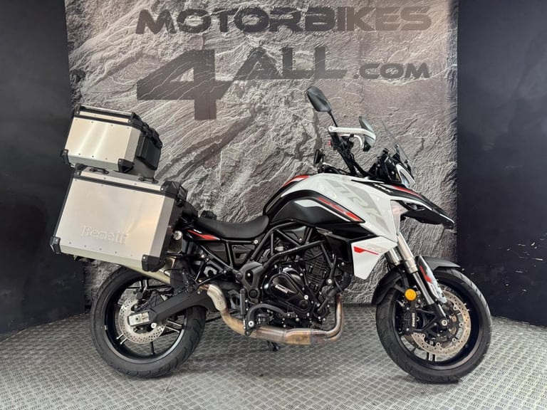 BENELLI TRK 702 2024