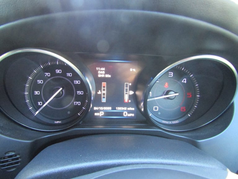  JAGUAR XE 2.0d Prestige AUTOMATIC - 1 OWNER - FSH - £35 TAX - ULEZ COMPLIANT