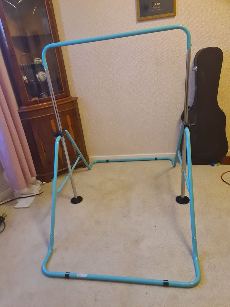 Tommy Toys Kids Green Adjustable Height Foldable Gymnastics Bar